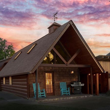 Romantic A-Frame Private Hottub Firepit Neargsmnp سيفيرفيل المظهر الخارجي الصورة